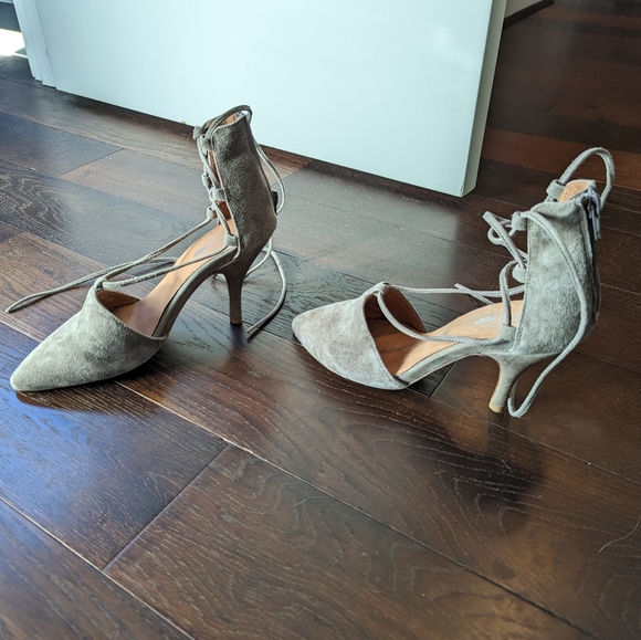 Jeffrey Campbell Free People Mocha Grey Suede Tie Up Heels - Picture 2 of 4